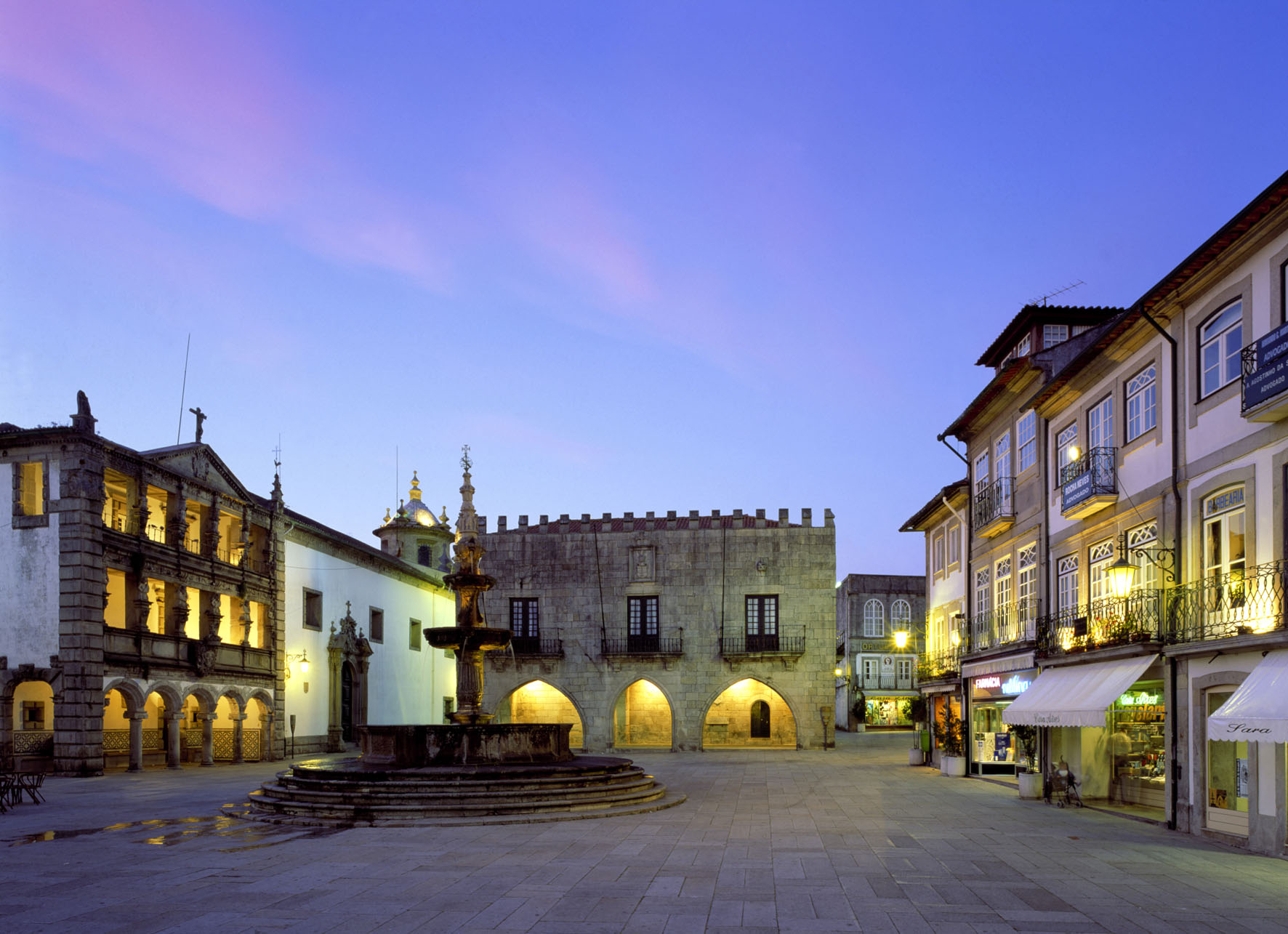 Evening stroll through the city’s historic centre.