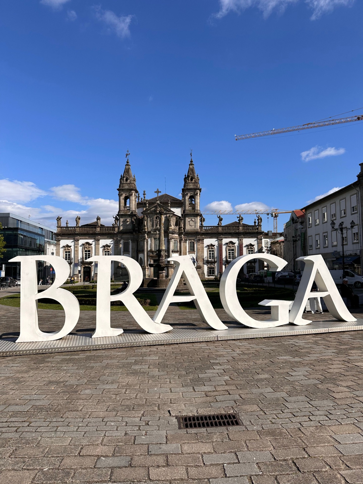Discover Braga, surrounded by history.